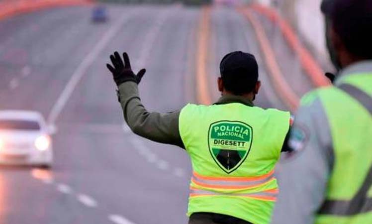 Gobierno prevé agregar dos horas de movilidad al toque de queda actual Gobierno prevé agregar dos horas de movilidad al toque de queda actual