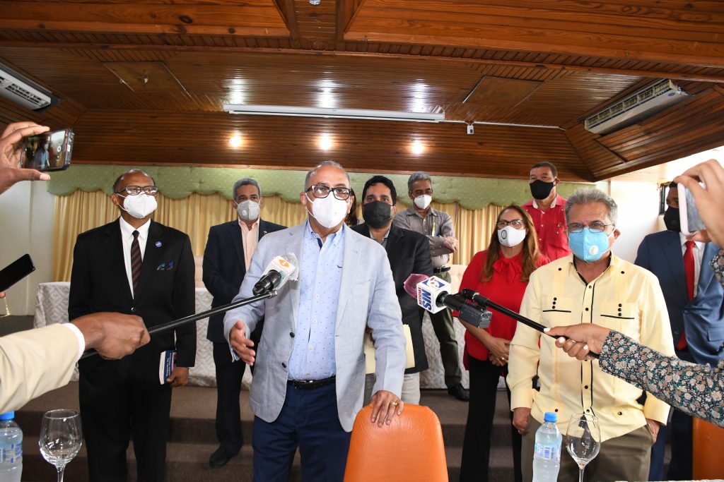 CMD iniciará jornada de vacunación para médicos este viernes 26