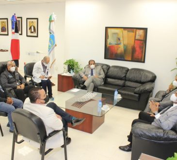 Hospital Ney Arias Lora acordó convenio para atender a prisioneros de cárceles cercanas