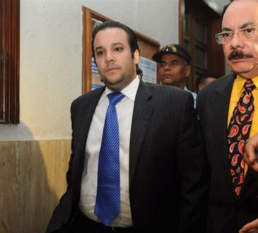 DGA mostró registros de aduanas que desmienten acusaciones de Jochy Gómez sobre importación de vacunas