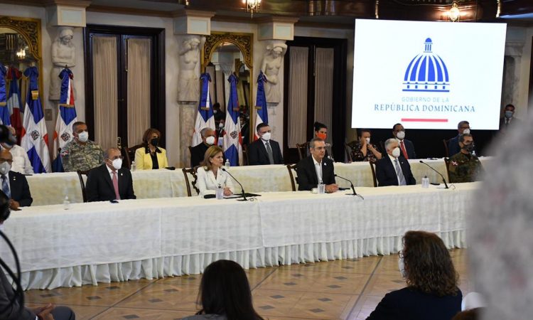 Gobierno anunció el Plan de vacunación COVID-19 Gobierno anunció el Plan de vacunación COVID-19