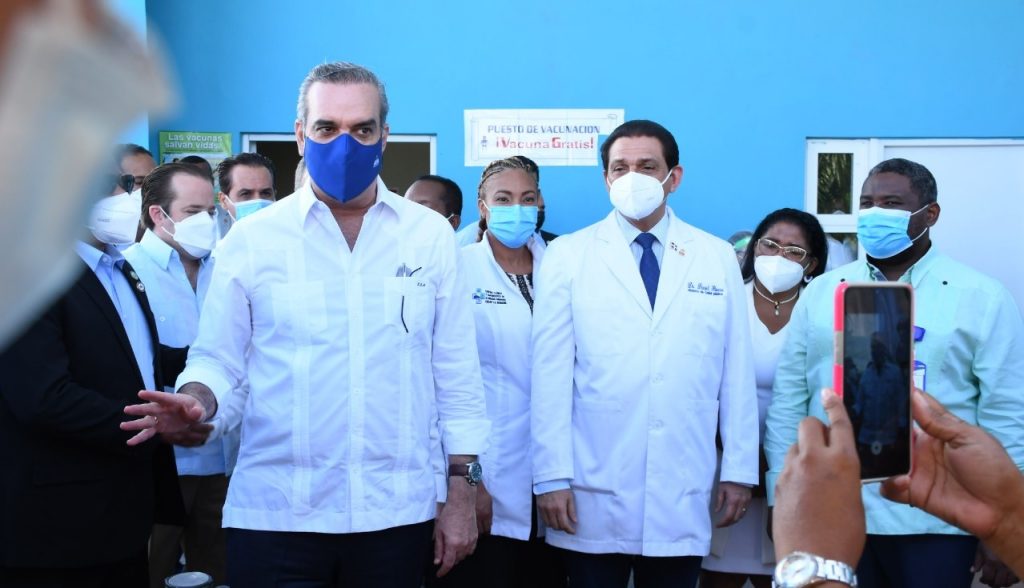 Dominicanos recibirán segunda dosis contra COVID-19 la próxima semana Dominicanos recibirán segunda dosis contra COVID-19 la próxima semana