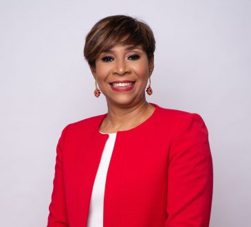 Cardióloga Pura Henríquez es la nueva gobernadora del ACC en su capítulo dominicano