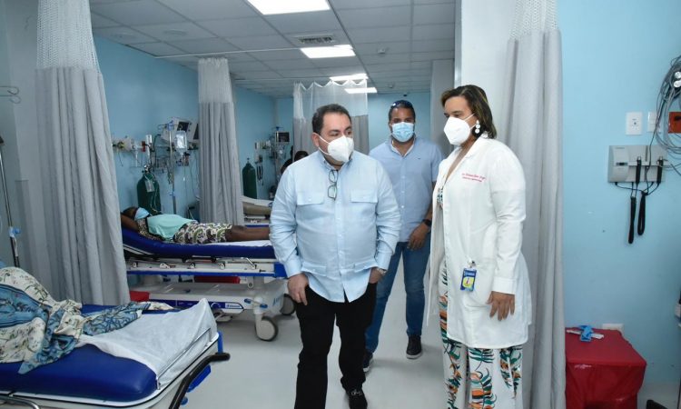 Lama visitó hospitales del Sur para supervisar su funcionamiento