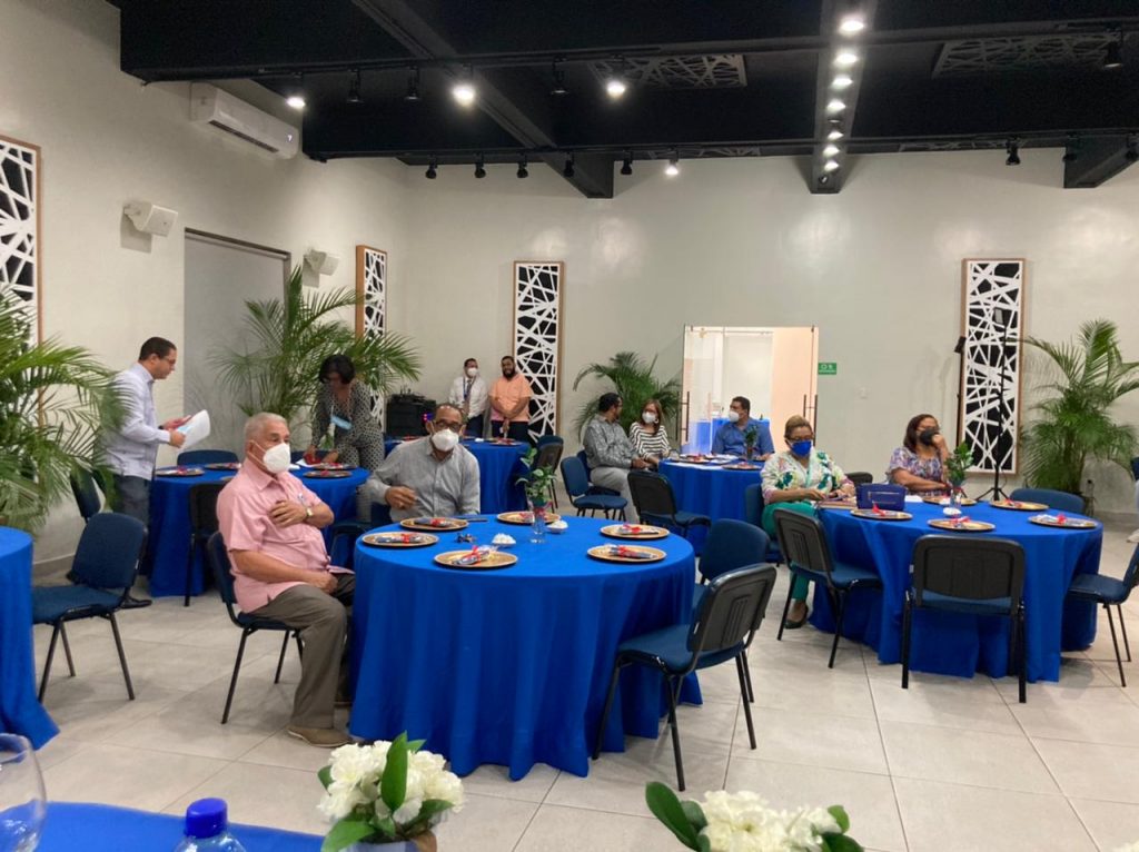 SDOG conformará comisiones para efectuar revisión de honorarios de las ARS