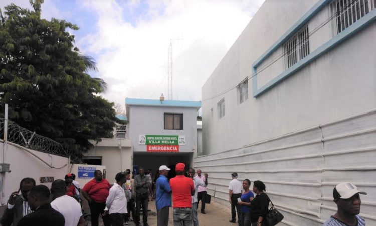 Personal del Hospital Villa Mella anunció paro de 48 horas