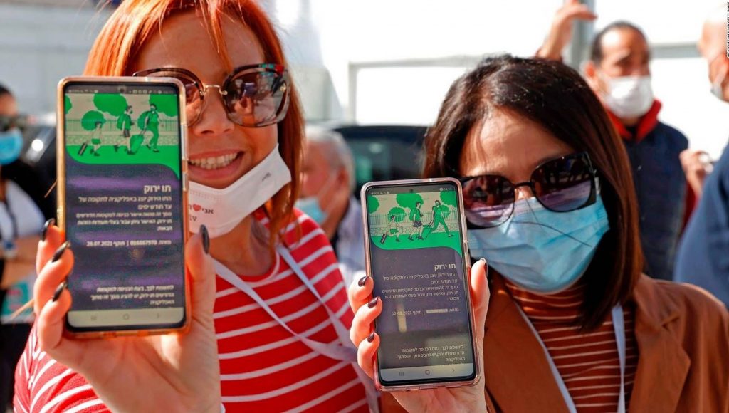 Israel implementó un “pasaporte verde” para personas que recibieron la vacuna contra COVID-19