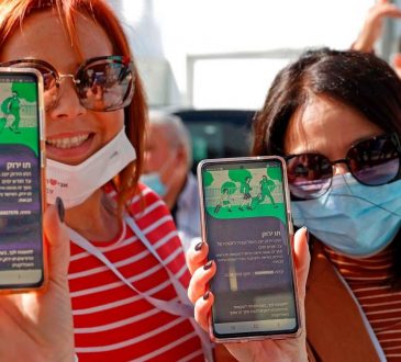 Israel implementó un “pasaporte verde” para personas que recibieron la vacuna contra COVID-19