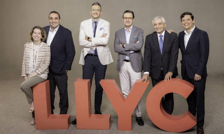 Llorente y Cuenca impulsó campaña de concienciación sobre la hepatitis C Llorente y Cuenca impulsó campaña de concienciación sobre la hepatitis C