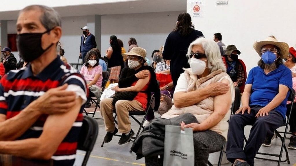 Sociedades médicas opinaron sobre la vacunación de embarazadas, menores de edad y pacientes inmunodeficientes Sociedades médicas opinaron sobre la vacunación de embarazadas, menores de edad y pacientes inmunodeficientes