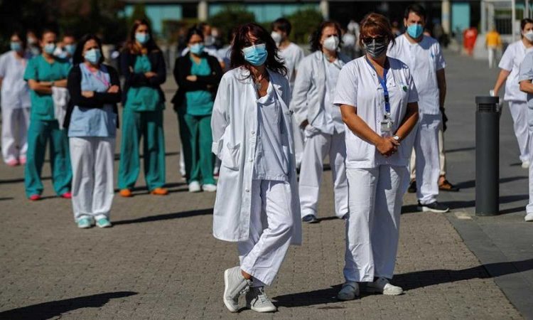 Residentes médicos de España continuarán con protestas virtuales y legales para solicitar mayor transparencia