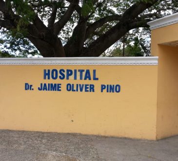 Hospital Jaime Oliver Pino ofreció puesto para aspirantes de residencias médicas