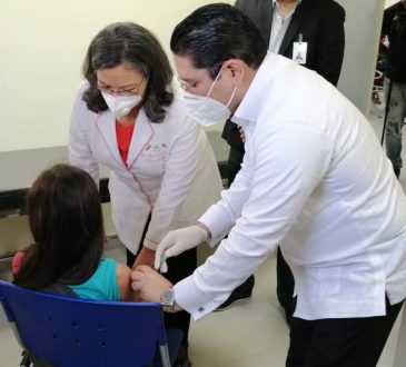Promese/Cal realizó jornada para prevenir el cáncer cervicouterino en niñas de 10 a 14 años