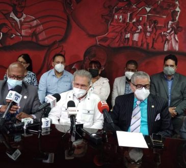 CMD convocó a participar por el galardón “Maestro de la medicina”