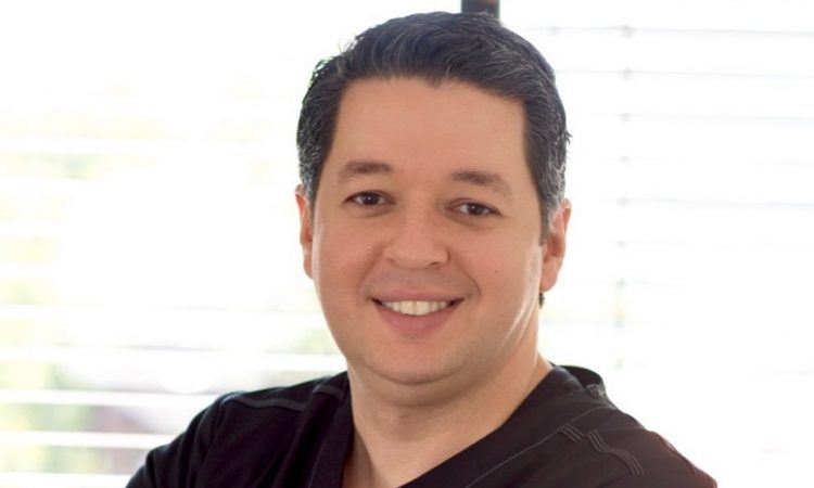 Odontólogo aseguró que República Dominicana es líder en turismo médico dental