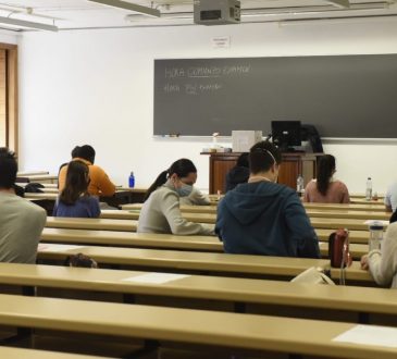 Ministerio de Sanidad español anunció fechas para adjudicación de plazas de médicos residentes