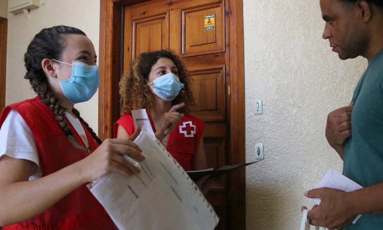 La Cruz Roja pidió a mayores de 18 años asistir a vacunarse contra COVID-19 La Cruz Roja pidió a mayores de 18 años asistir a vacunarse contra COVID-19