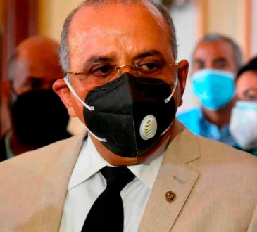 Exministro de salud pública fue electo por unanimidad como presidente de Cenicardio