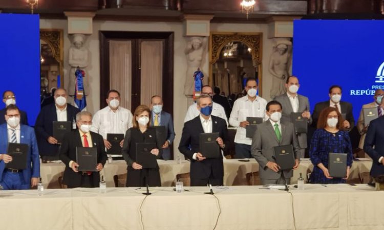 Autoridades anunciaron medidas para la tercera vacunación contra COVID-19
