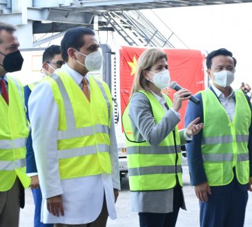 China ha donado 7,818,000 de dosis COVID-19 desde el inicio del plan nacional de vacunación