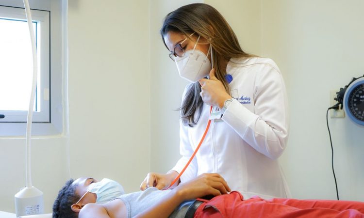 Promese/Cal adquirió "fludrocortisona” destinado para pacientes pediátricos en el Robert Reid y Hugo Mendoza