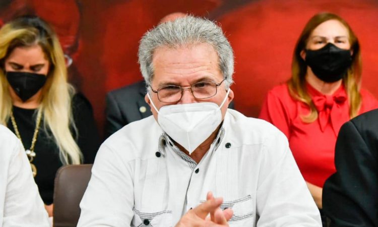 CMD no descartará paralización de hospitales y renunciar a las ARS a causa del “recurso de amparo” CMD no descartará paralización de hospitales y renunciar a las ARS a causa del “recurso de amparo”