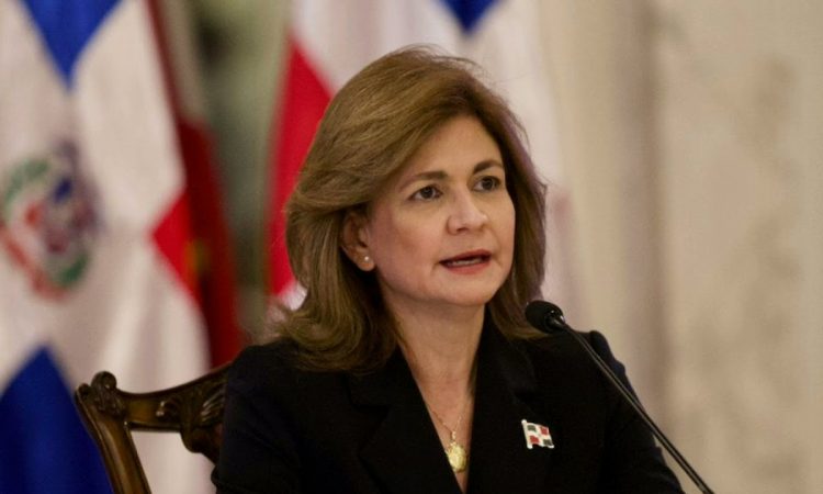 Gabinete de salud prevé acelerar las inoculaciones contra COVID-19 Gabinete de salud prevé acelerar las inoculaciones contra COVID-19