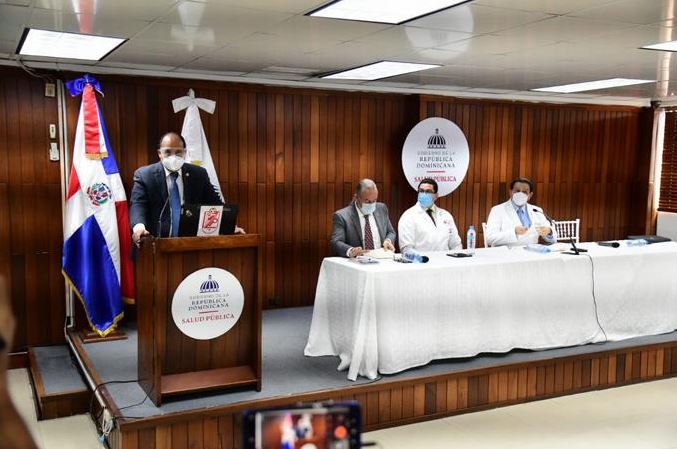 MSP iniciará estudio para comprobar eficacia de la Coronavac en 4 provincias
