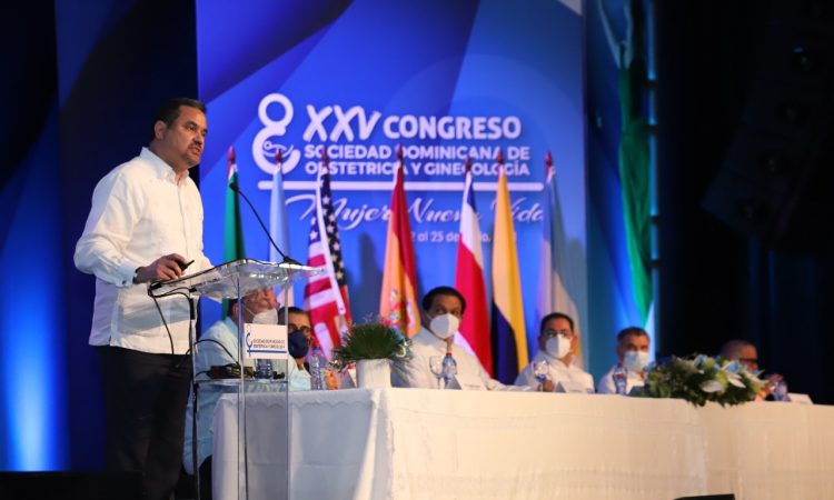 “Congreso mujer nueva vida” recibió apoyo de autoridades de la salud en su inauguración presencial