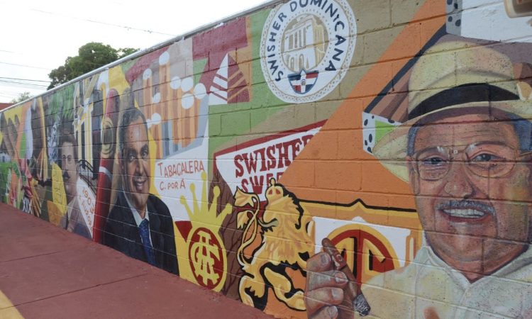 ADATS rechazó mural al tabaco como nuevo protagonista del "Patrimonio cultural de Santiago" por su letalidad
