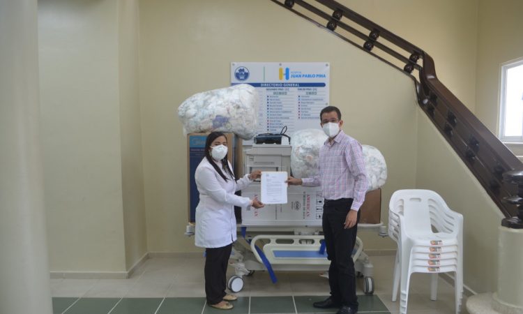 Cuatro hospitales recibieron donaciones para programa “Madre canguro” de parte de Fundación Sonrisa de Ángel