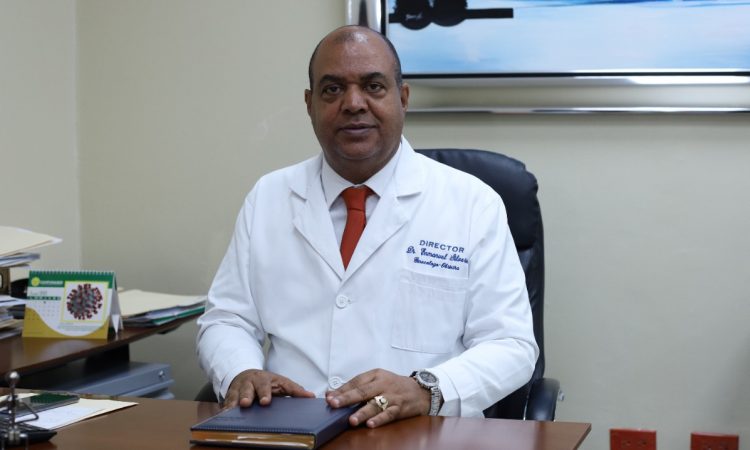 Especialistas del Moscoso Puello se pronunciaron para prevenir enfermedades hepáticas