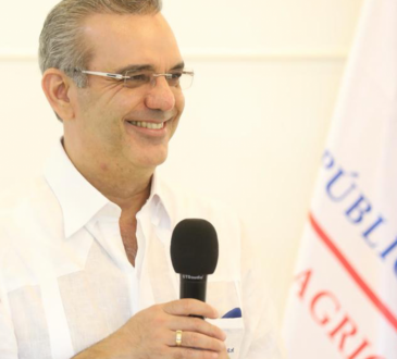 Gabinete de salud fijará fecha para apertura total de La Altagracia al completar 70% de vacunaciones