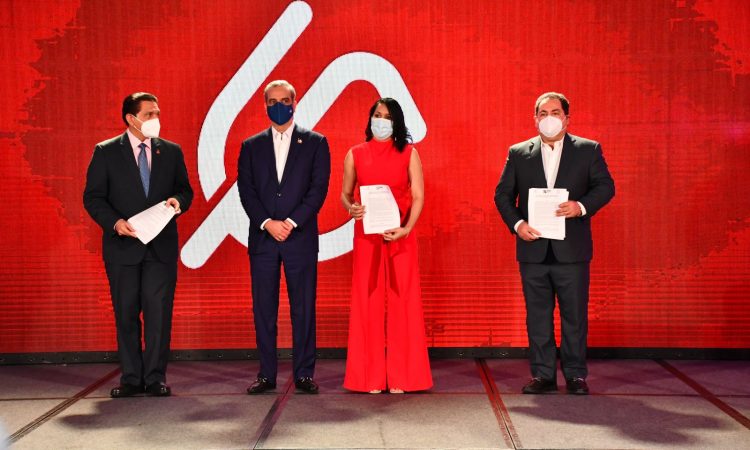 El presidente eliminará pagos por donación de sangre y creó proyecto para incentivar la entrega gratuita El presidente eliminará pagos por donación de sangre y creó proyecto para incentivar la entrega gratuita