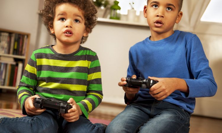 MSP ofreció recomendaciones para evitar la adicción a juegos electrónicos en jóvenes