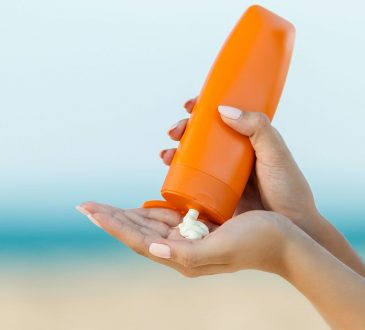 Johnson & Johnson retiró cinco protectores solares por posibles componentes que desarrollan cáncer