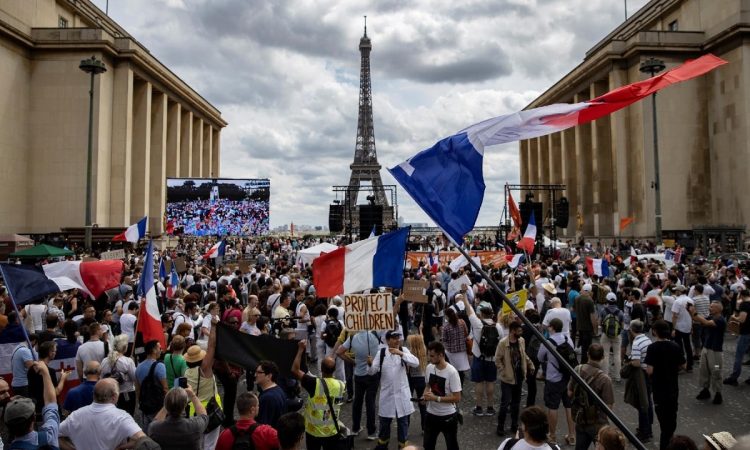 Europa se convirtió en un foco de protestas por restricciones ante variante Delta