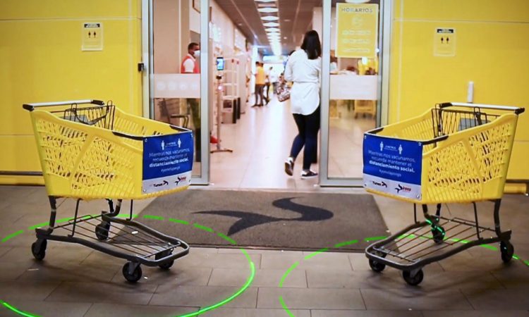 Grupo Yunen y las tiendas Sirena activaron carritos con detector de distanciamiento físico