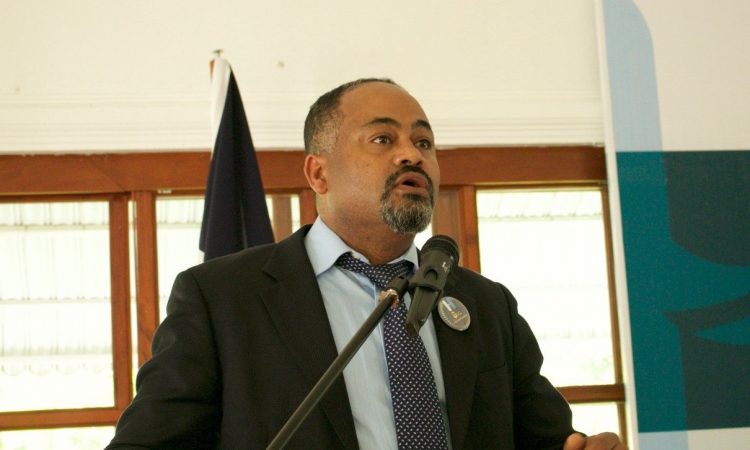 Médico exhortó fortalecer servicio de urgencias y seguridad ante aumento de accidentes viales en Monte Plata Médico exhortó fortalecer servicio de urgencias y seguridad ante aumento de accidentes viales en Monte Plata
