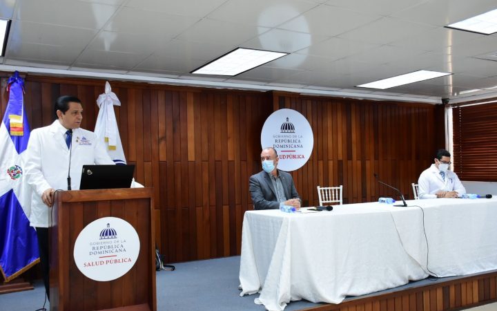 Rivera alertó a no descuidarse pese a disponibilidad de vacunas y descenso de casos COVID-19 Rivera alertó a no descuidarse pese a disponibilidad de vacunas y descenso de casos COVID-19