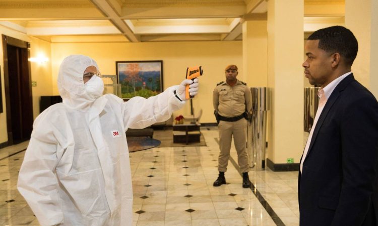 MSP: Espaillat y Pedernales se acercan al levantamiento del toque de queda por población vacunada MSP: Espaillat y Pedernales se acercan al levantamiento del toque de queda por población vacunada
