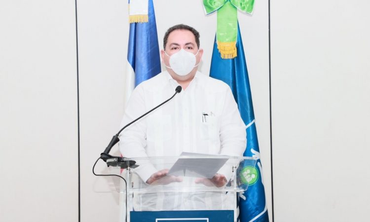 Mario Lama, director del SNS: "La mayoría de hospitales de la red pública no están habilitados por el MSP"