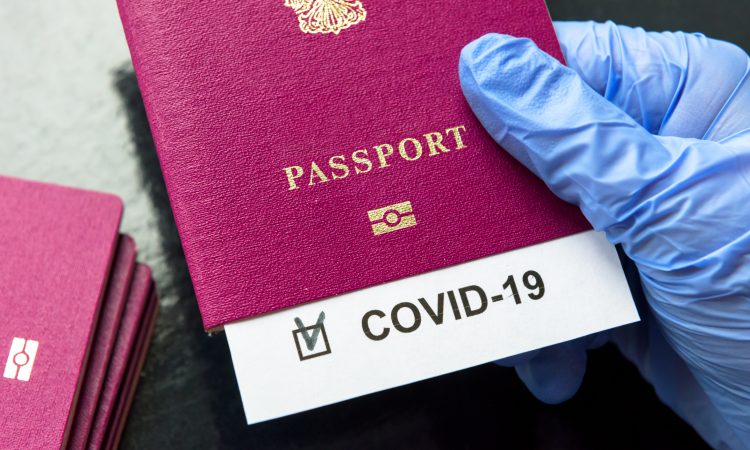 OMS: el certificado COVID-19 no debe ser requisito para viajes internacionales