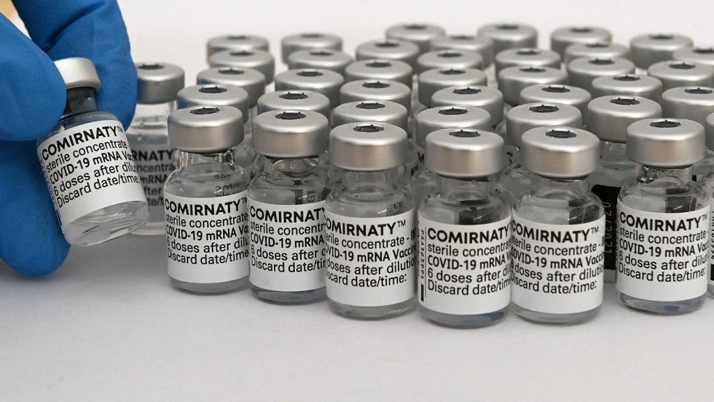 Pfizer nombre “Cominarty” a su dosis COVID-19 luego de aprobación de la FDA Pfizer nombre “Cominarty” a su dosis COVID-19 luego de aprobación de la FDA