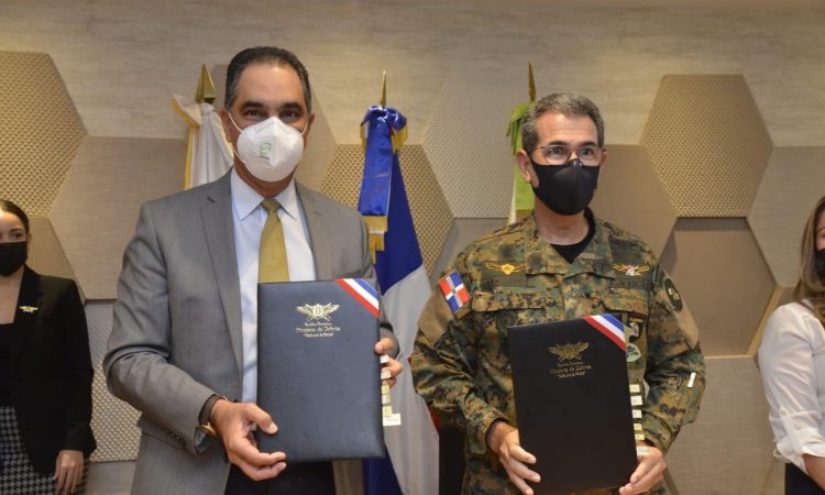 SeNaSa garantizará suministro de sangre y hemoderivados a miembros de las Fuerzas Armadas SeNaSa garantizará suministro de sangre y hemoderivados a miembros de las Fuerzas Armadas