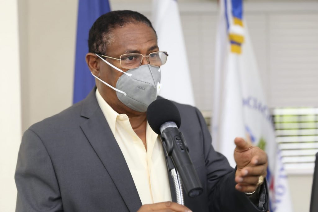 SRSM renovó centros de atención de Monte Plata y Santo Domingo