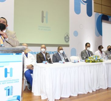 Hospital Ney Arias inició su “Jornada científica” en conmemoración a su aniversario