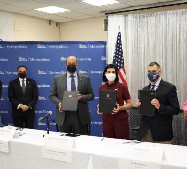 Primera dama firmó acuerdo para beneficiar a migrantes dominicanos en Nueva York