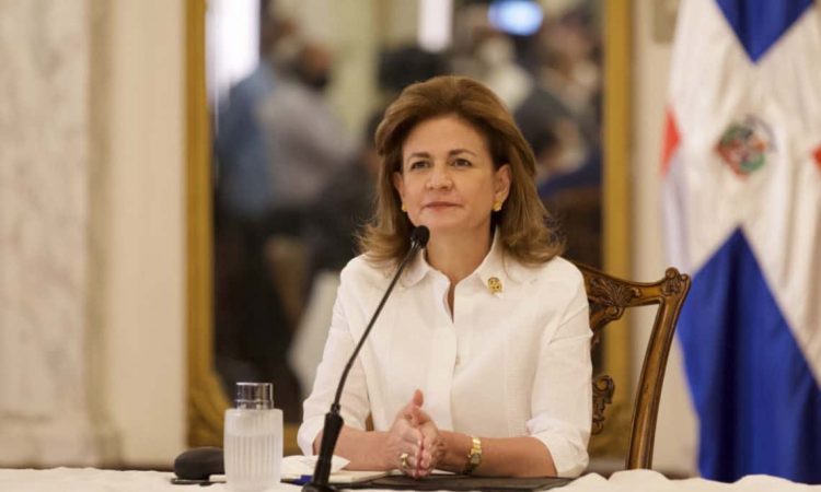 Gobierno llevará vacunaciones a instituciones para garantizar seguridad en el retorno a clases