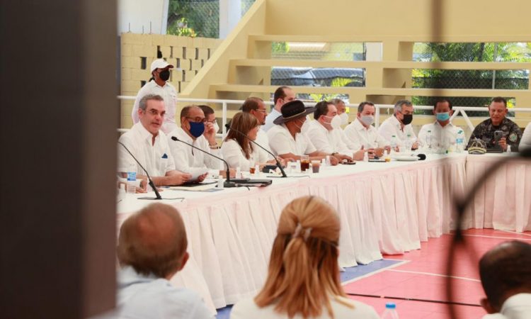 SNS retomó ruta hospitalaria en Montecristi y Dajabón, prometió continuar invirtiendo en centros de salud